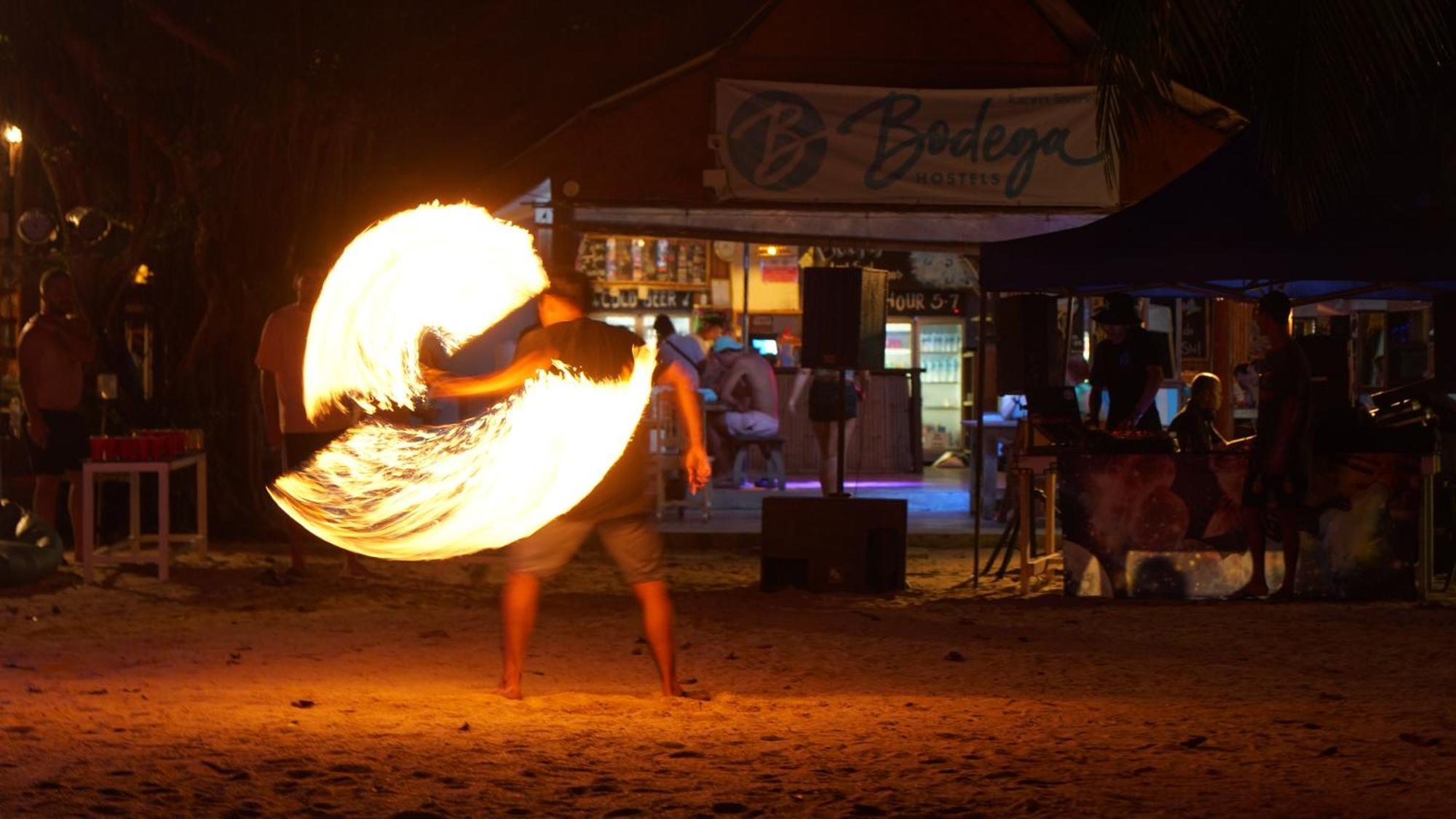 Bodega Koh Pha Ngan Beach Тонгсала Екстериор снимка